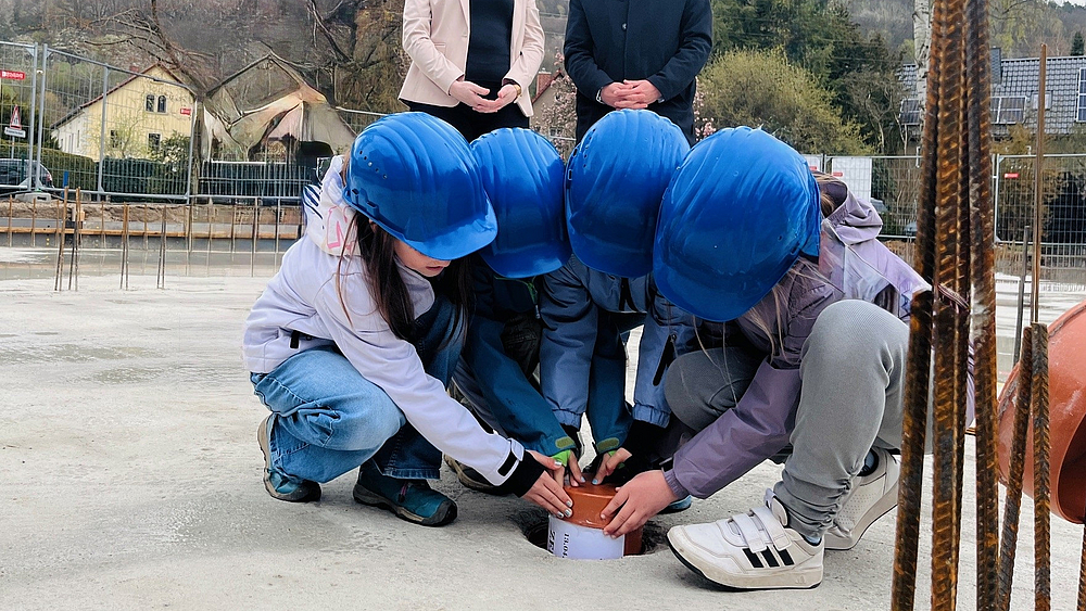 Zeitkapsel Turnhalle Neundorf 2026
