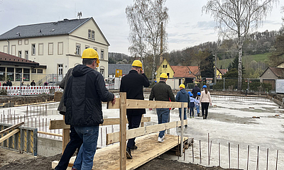 Grundsteinlegung der Turnhalle Neundorf Grundsteinlegung der Turnhalle Neundorf