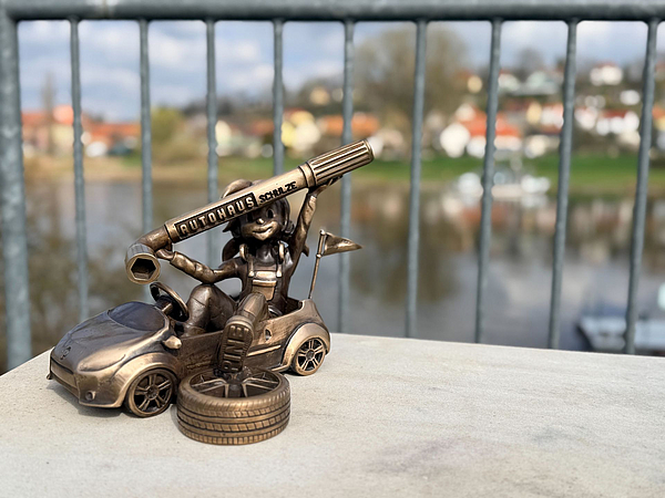 Autohaus Schulze - Pine Auto Frontansicht des Autos der Autohaus Schulze - Pine