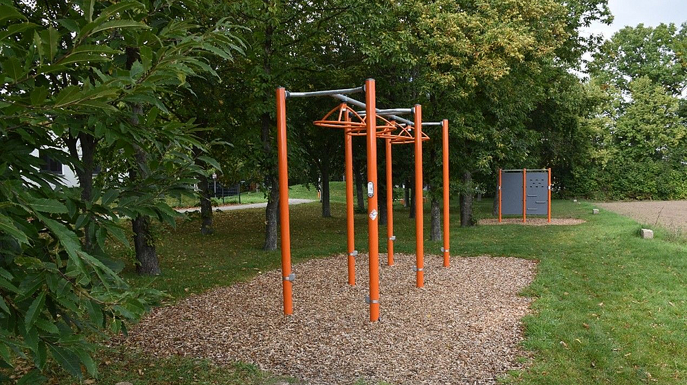 Erweiterung des Spielparks ohne Grenzen mit neuen Geräten