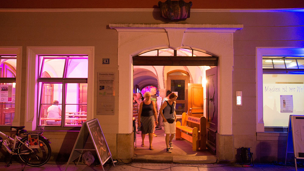 Eingang am Promnitz-Haus
