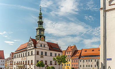 Markt mit Rathaus