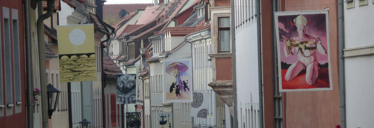 Kunstwerke in den Gassen von Pirna am Tag der Kunst