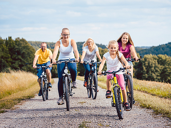 Radtour mit der ganzen Familie