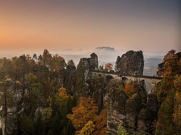 Basteiaussicht und -brücke